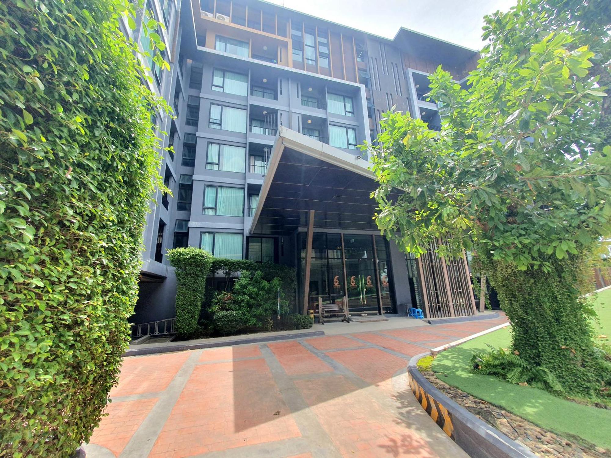 6Th Avenue Surin Beach Exterior photo